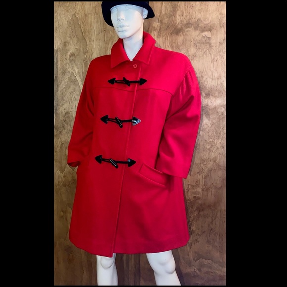 1970s PENDLETON Red Wool Coat with Toggle Buttons - Picture 6 of 9
